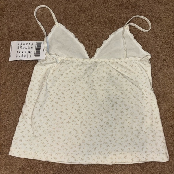 Brandy Melville Tank Top - Picture 2 of 2